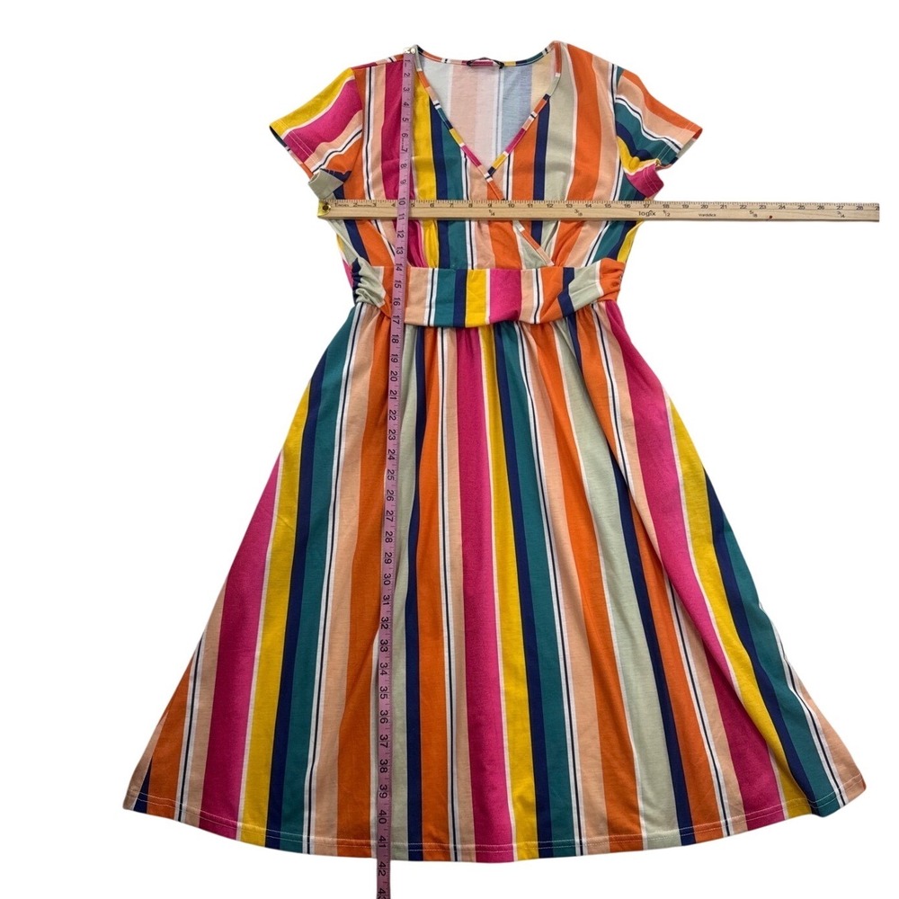 OUGES Striped Wrap Dress Womens Medium Multicolor Excellent Pockets V-Neck - Picture 6 of 10